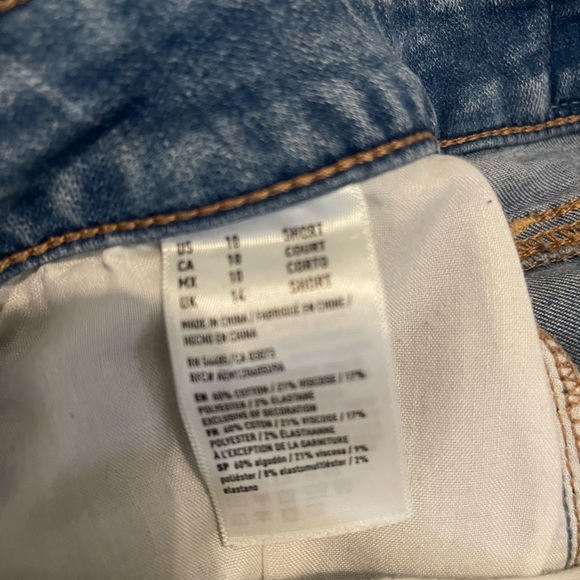 American Eagle distressed Jeggings - Picture 4 of 5